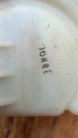 Бачок системи охолодження, розширювальний — фото 3