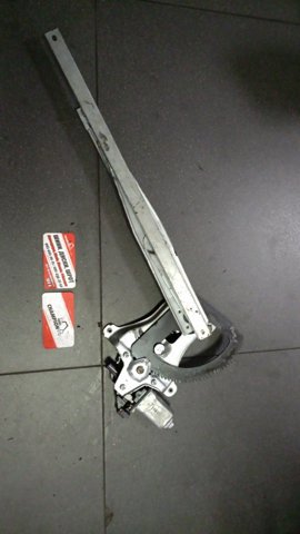 Двигун склопідіймача двері передньої, правої — фото 5