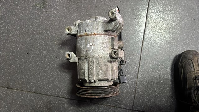 Компрессор кондиционера — фото 3