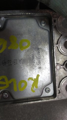 Блок управління airbag- — фото 4