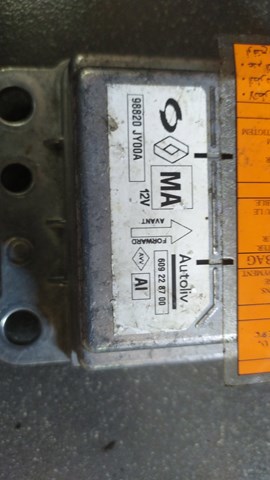 Блок управління airbag- — фото 7