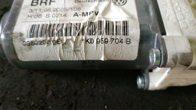 Двигун склопідіймача двері передньої, правої — фото 2