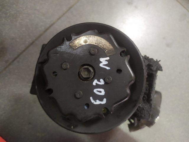 Компресор кондиціонера — фото 3