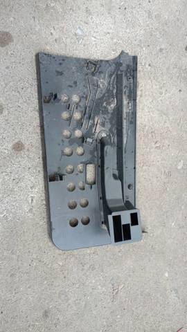 Пластик під торпедо — фото 2