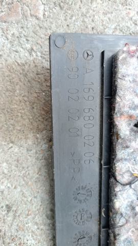 Пластикова накладка — фото 3