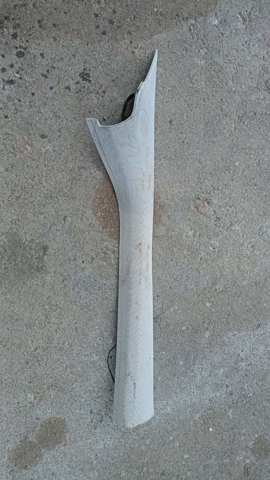 Обшивка стійки салону