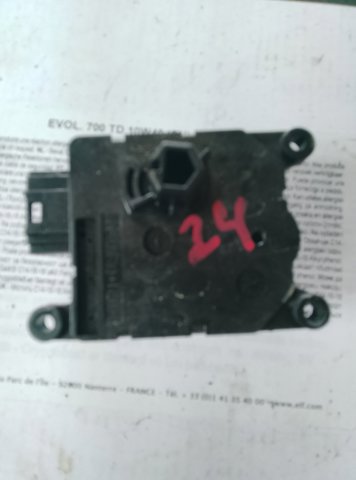 Моторчик обігрівача — фото 4