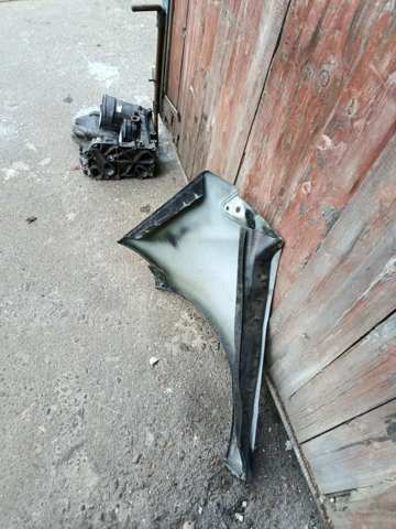 Крило переднє праве — фото 10