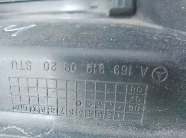 Заглушка сидіння — фото 2