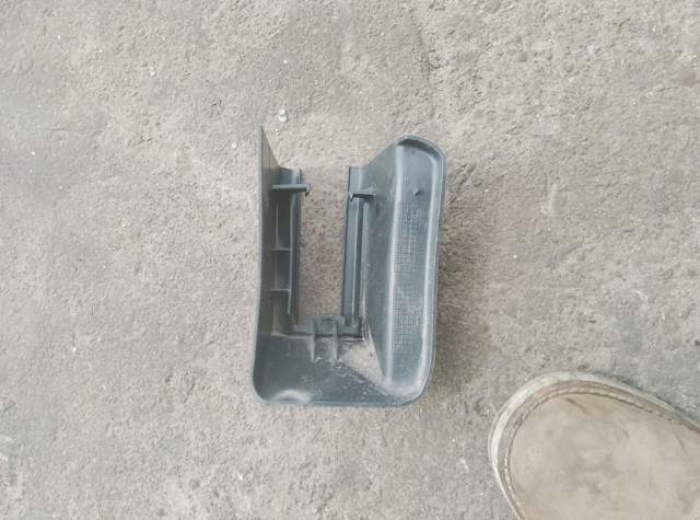 Пластикова накладка сидіння — фото 4