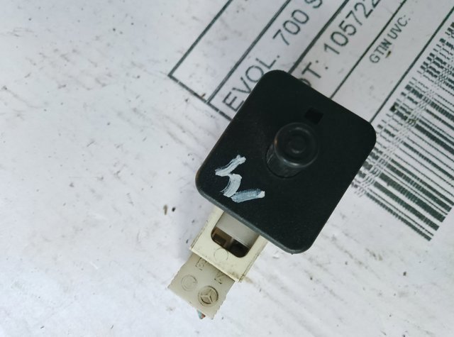 Датчик закривання дверей (кінцевий вимикач) — фото 5