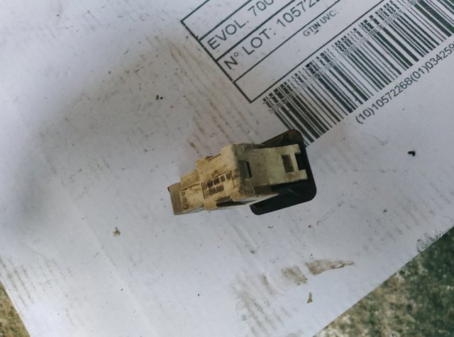 Датчик закривання дверей (кінцевий вимикач) — фото 3