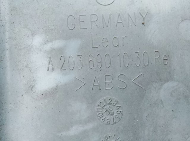 Накладка правої стойки — фото 2