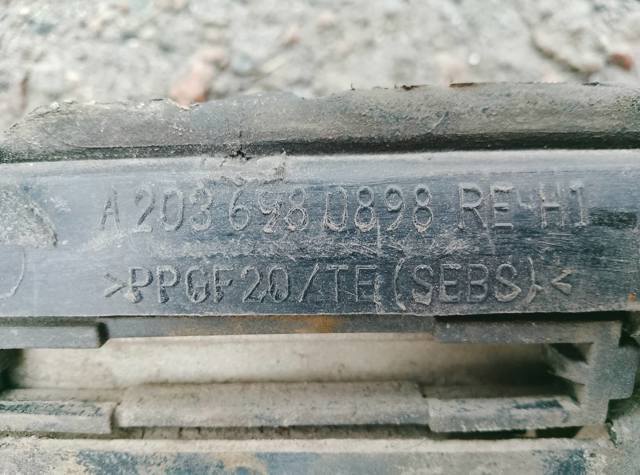 Крепление молдинга — фото 2