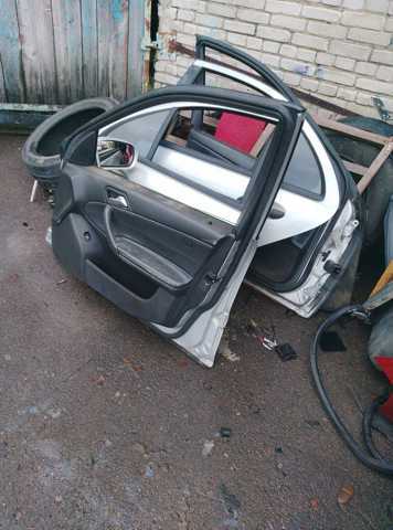 Двері передні, праві — фото 3