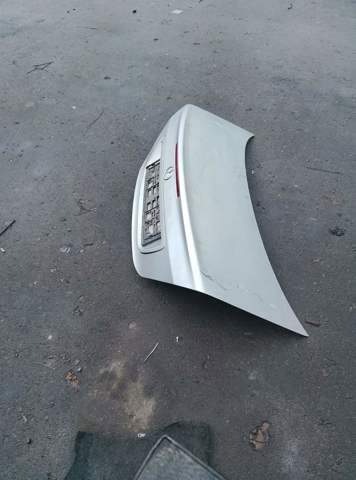 Кришка багажника — фото 6