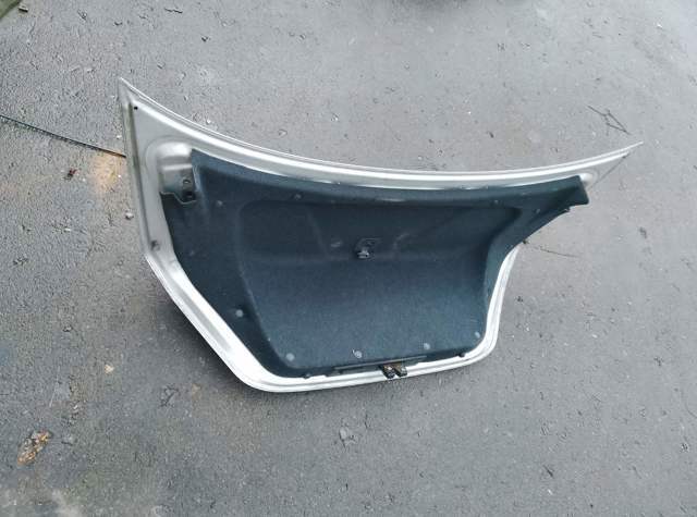 Кришка багажника — фото 2
