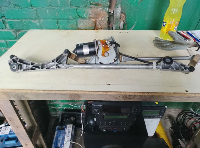 Двигун склоочисника лобового скла (трапеції) — фото 3