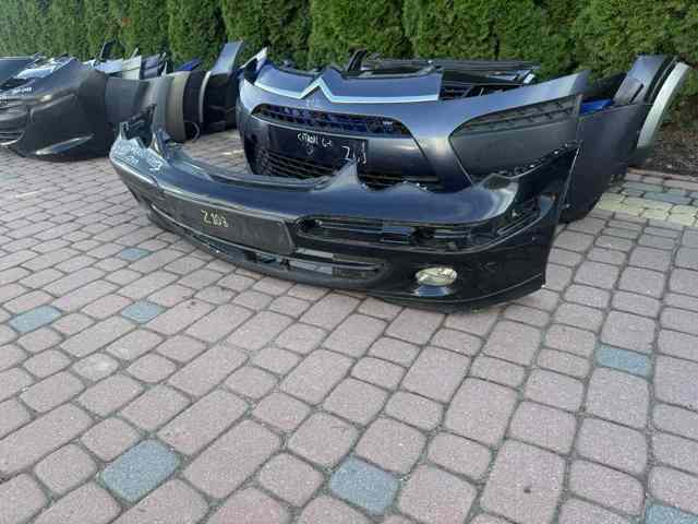 Решітка переднього бампера — фото 9