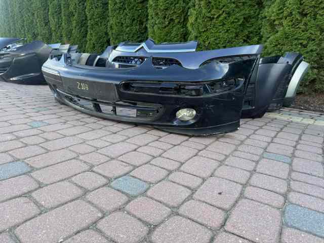 Решітка переднього бампера — фото 10