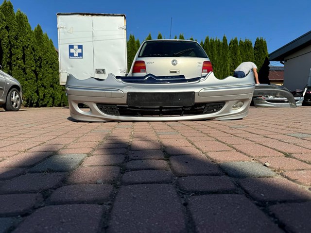 Бампер передний — фото 4