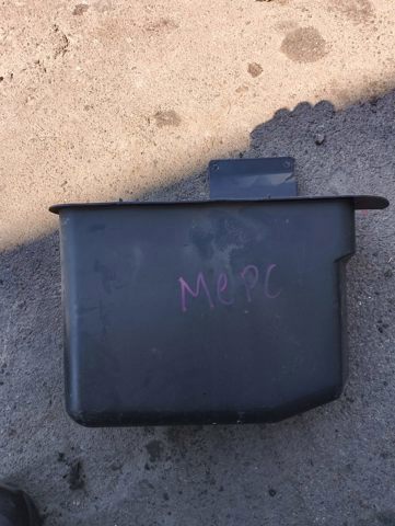 Обшивка багажника универсал права — фото 4