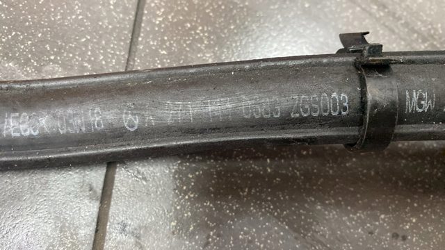 Патрубок системи рециркуляції ОГ EGR — фото 3