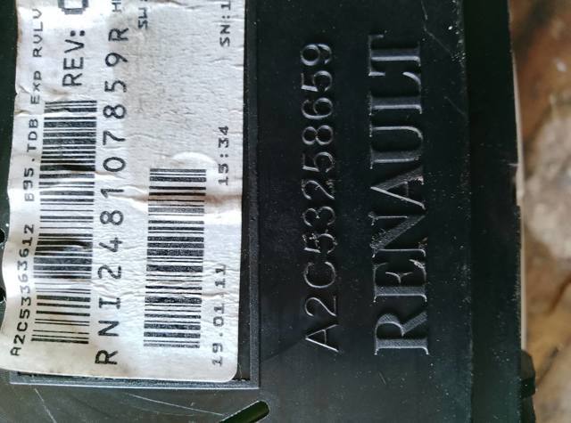 Панель приладів — фото 3