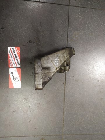 Кронштейн подушки (опоры) двигателя левой — фото 3