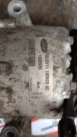 Компрессор кондиционера — фото 8