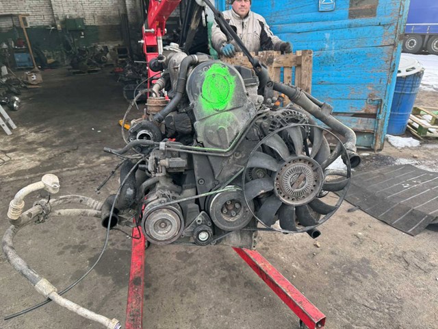 Двигатель в сборе(без навісного — фото 3