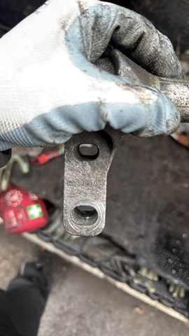 Подушка двигуна — фото 2