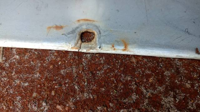 Бампер передній