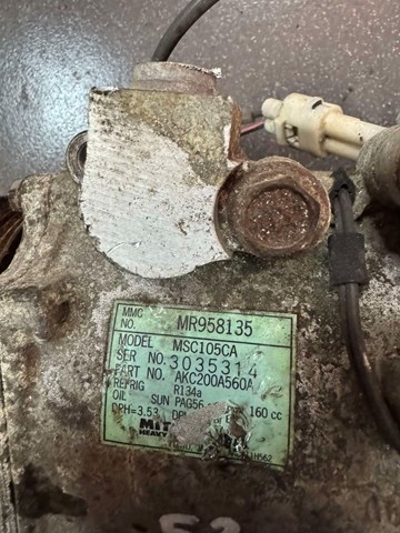 Компрессор кондиционера — фото 4