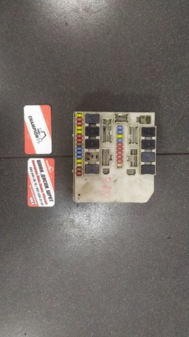 Блок предохранителей