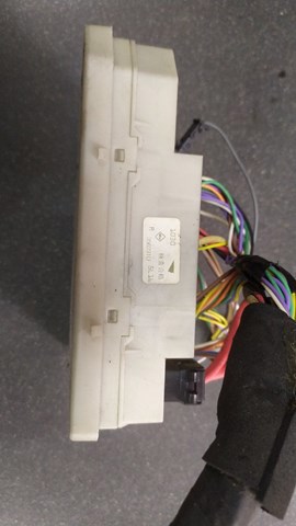 Блок предохранителей