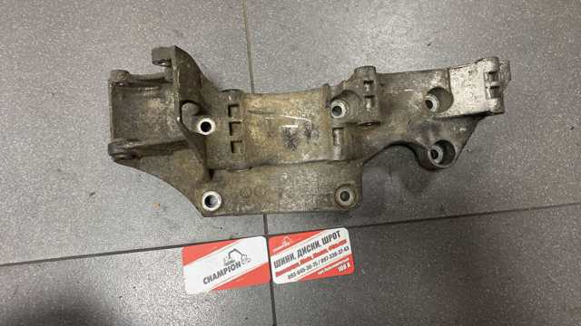 Кронштейн — фото 4