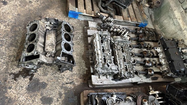 Блок двигуна — фото 2