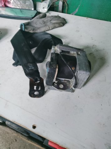 Передній ремінь безпеки — фото 5