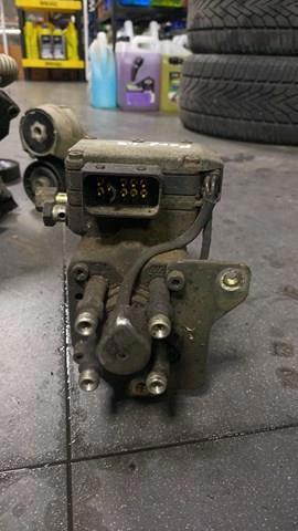 Ford паливний насос високого тиску 1.8tdci — фото 3