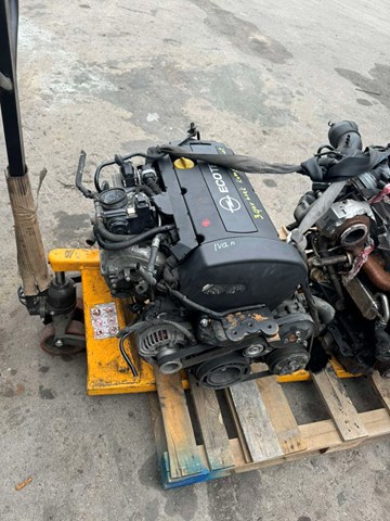 Двигатель в сборе(брак компресії в 3 циліндрі) двигун без навісного — фото 5