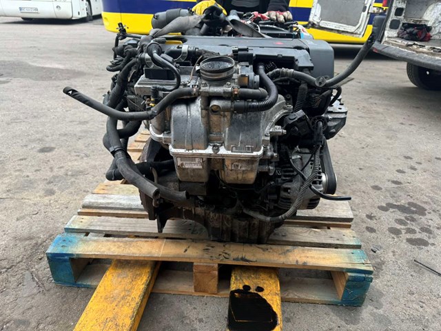 Двигатель в сборе(брак компресії в 3 циліндрі) двигун без навісного — фото 3