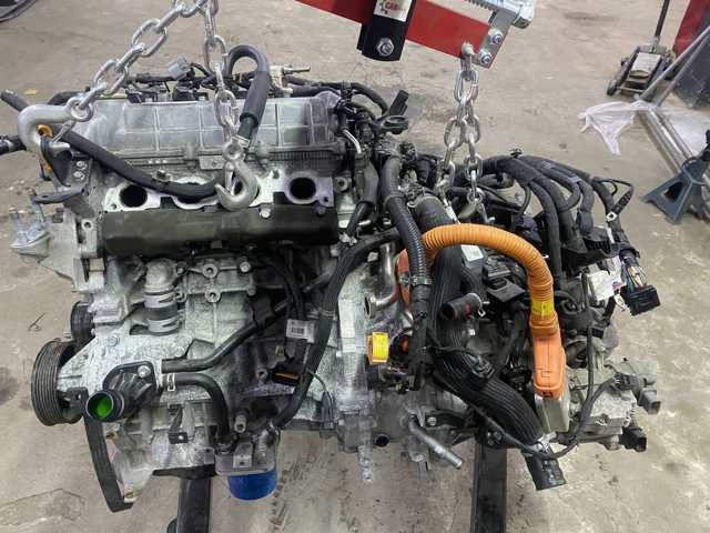1B04103U00 HYUNDAI Двигатель купить в Житомир