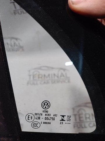 5NN845114C VAG Стекло-форточка двери передней правой купить в Кривой Рог