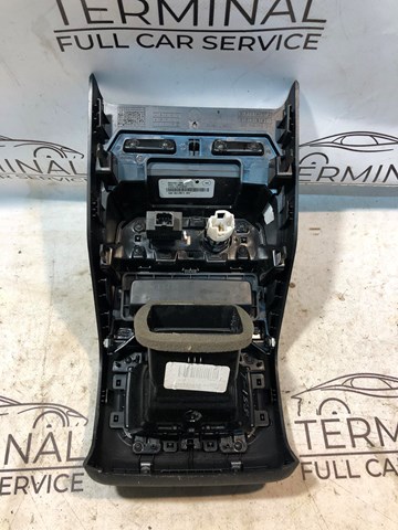 VAG 5NN864298K82V в наличии Чернигов