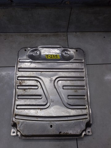 Защита днища передняя левая 5QA825230 VAG