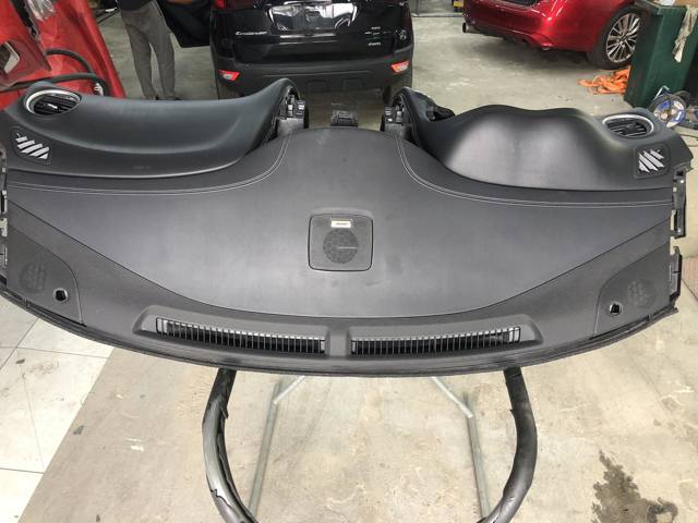 682009NF2A NISSAN купить в Киев