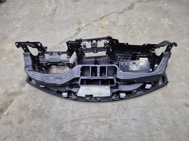 84710K0100WK HYUNDAI Торпедо купить в Львов