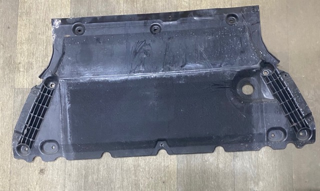 8W0863821E VAG Защита двигателя передняя купить в Ровно