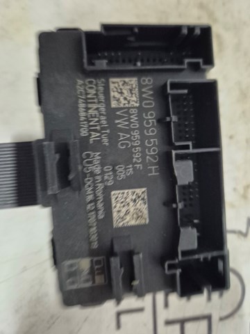 VAG 8W0959592H Блок комфорта передней двери в наличии Каменское